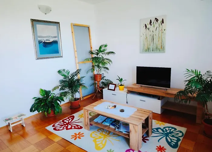 公寓 Forest Heritage Hreljin